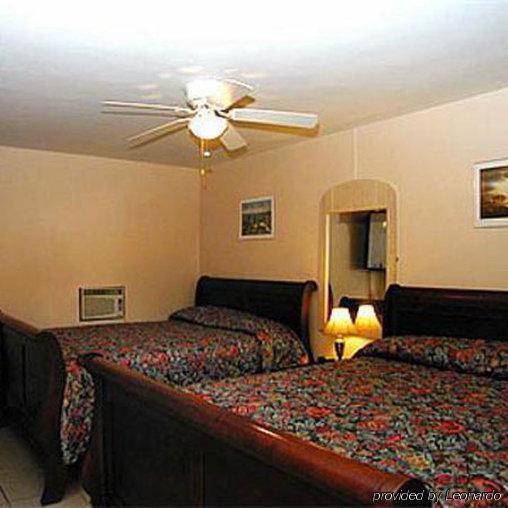 A1 Value Inn Hernando Quarto foto